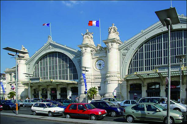 中京大学2024年度 海外短期研修　フランス《トゥール大学認定トゥレーヌ学院》