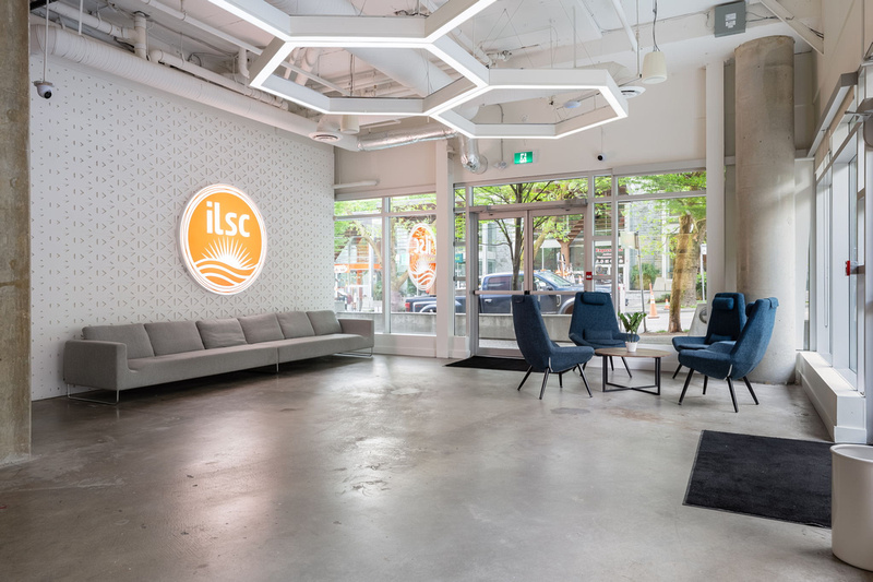 【現地支店サポート付】インターナショナル・ランゲージ・スクール・オブ・カナダ, バンクーバー（ILSC International Language Schools of Canada,Vancouver） 8・15・22・29日間