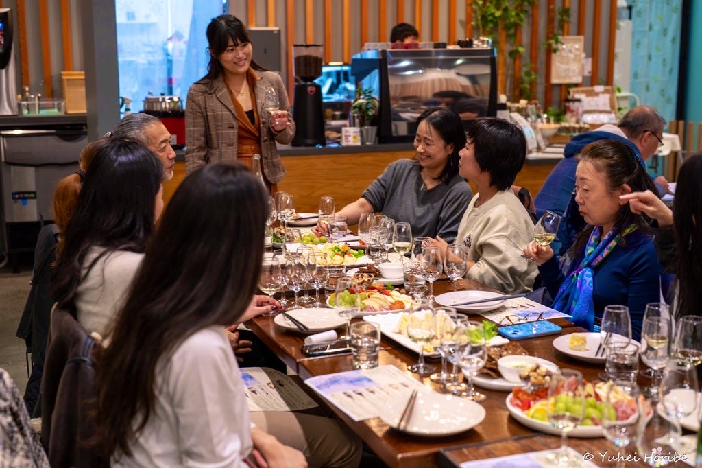 【現地支店サポート付】＊20歳以上対象＊ 学びも遊びも全力でやる！大人のブレークスルー留学 15・22・29日間